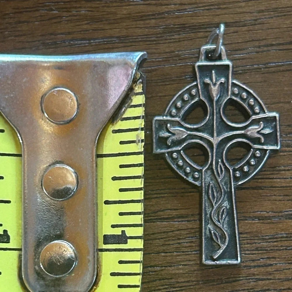 Rare James Avery Celtic lily cross pendant - Picture 2 of 4